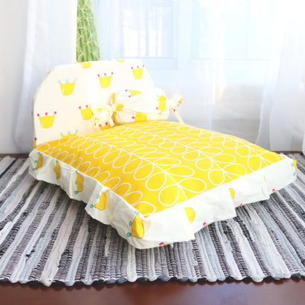 The Cutest Bed Ever for Cats & Small Dogs”