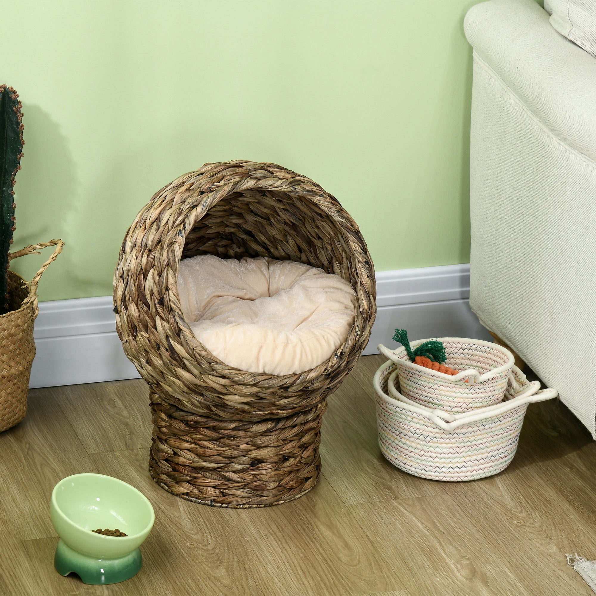 Elevated Rotating Cat Bed – Woven Indoor Cat House with Cushion